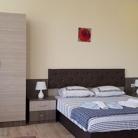 Brilliant Aparthotel Sozopol Exterior foto