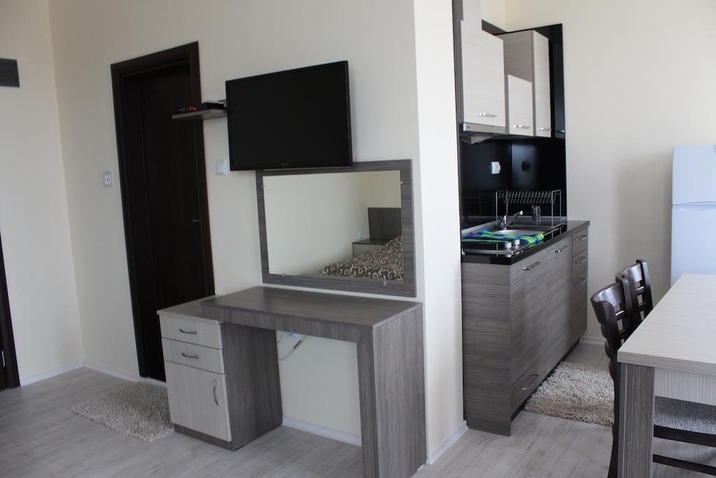 Brilliant Aparthotel Sozopol Habitación foto