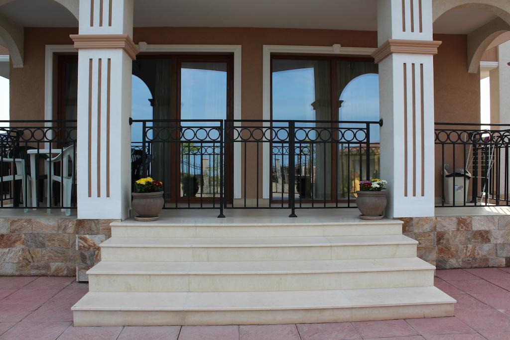 Brilliant Aparthotel Sozopol Exterior foto